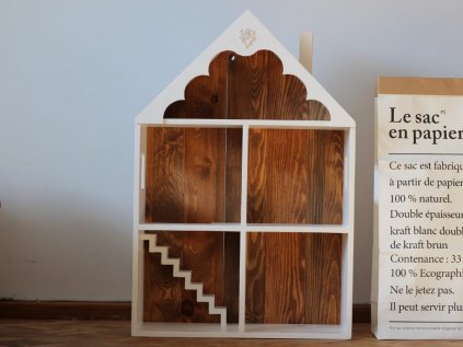 Dvojposchodový domček z dreva pre bábiky 4+1