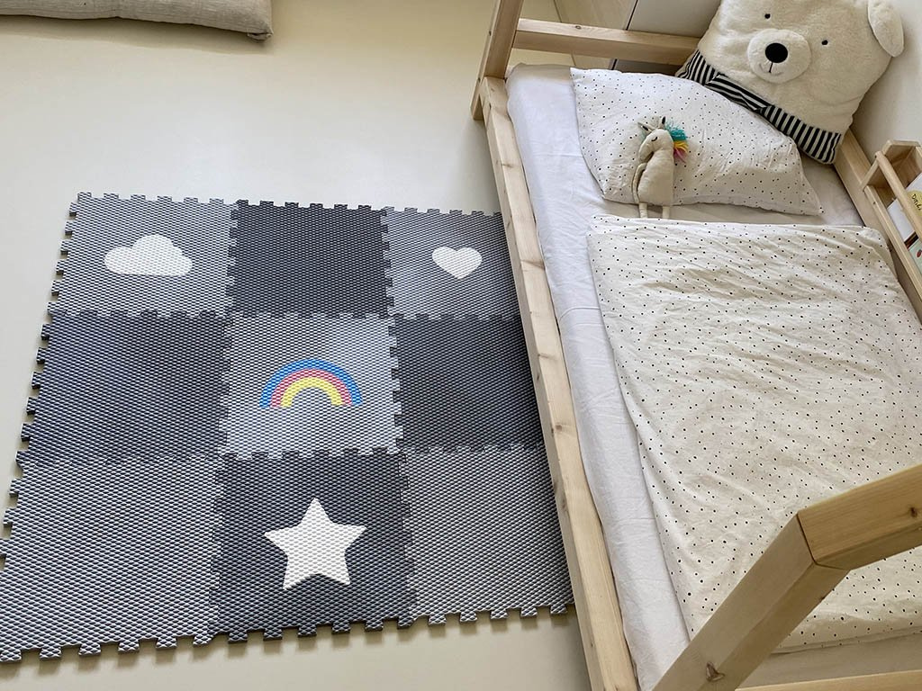 Hracie penové puzzle do detskej izby ŠEDO-ČIERNE 9 dielov