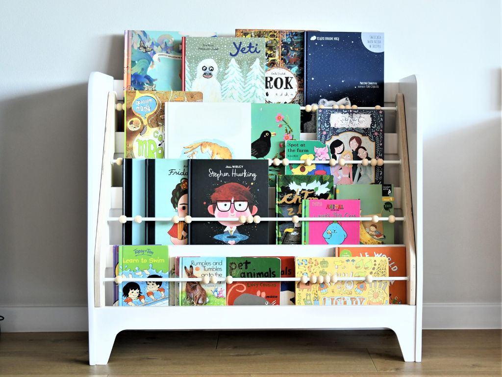 E-shop Montessori knižnica do detskej izby s počítadlom Zvoľte farbu: Biela