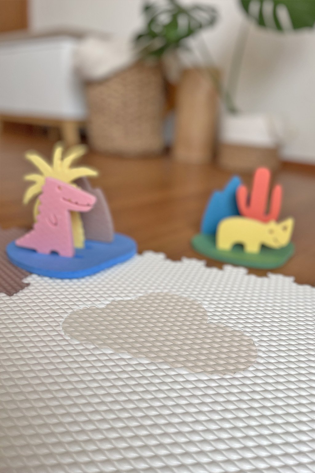 Hnedá hracia podlaha puzzle 12 dielov MYŠKA