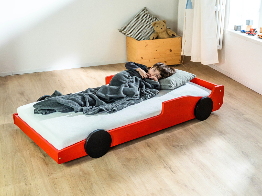 Benlemi Detská auto posteľ v tvare formule SPEEDY Zvoľte farbu: Žltá - čierna, Zvoľte rozmer: 80x180 cm