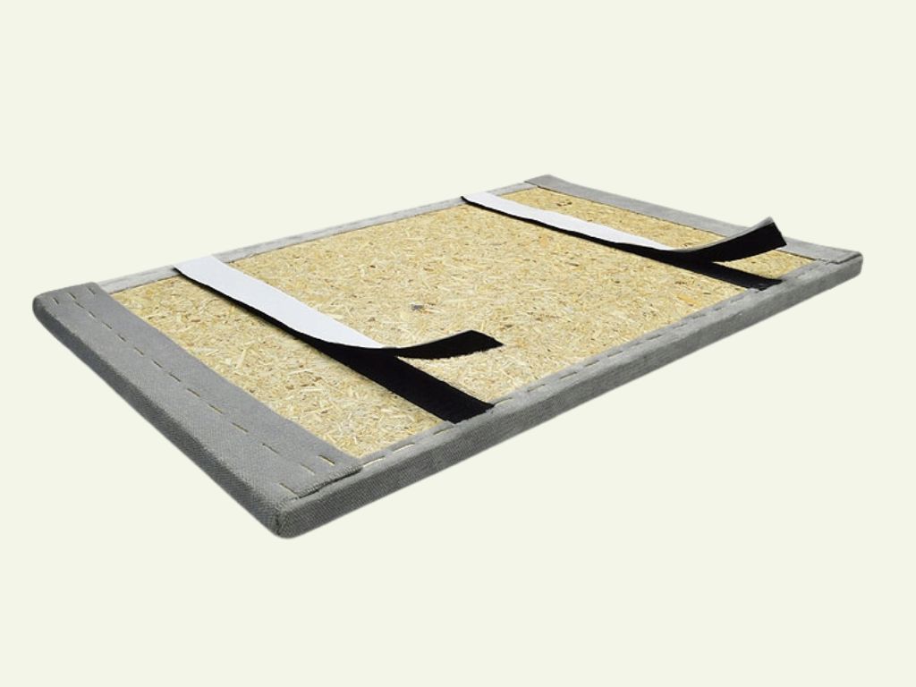 Čalúnený panel na stenu v tvare plotku VELVET Zvoľte farbu: Vínová, Zvoľte rozmer: 20x80 cm, Uchytenie na stenu: So samolepiacim suchým zipsom