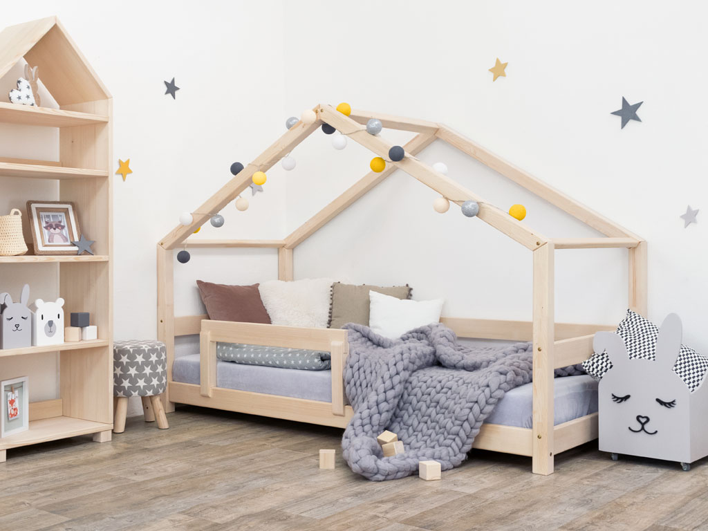 Benlemi Detská posteľ domček LUCKY s bočnicou Zvoľte farbu: Biela, Rozmer: 120 x 190 cm
