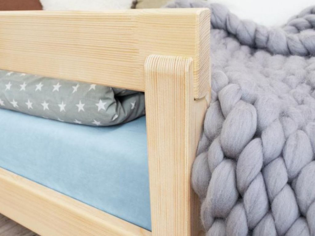 Benlemi Detská posteľ domček LUCKY s bočnicou Zvoľte farbu: Pastelovo ružová, Rozmer: 90 x 200 cm