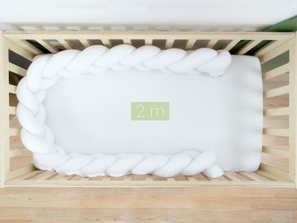 Benlemi Bavlnený mantinel do detskej postieľky pletený do vrkoča z 3 prameňov Zvoľte farbu: Šedá, Zvoľte rozmer: 200 cm (2 metre)