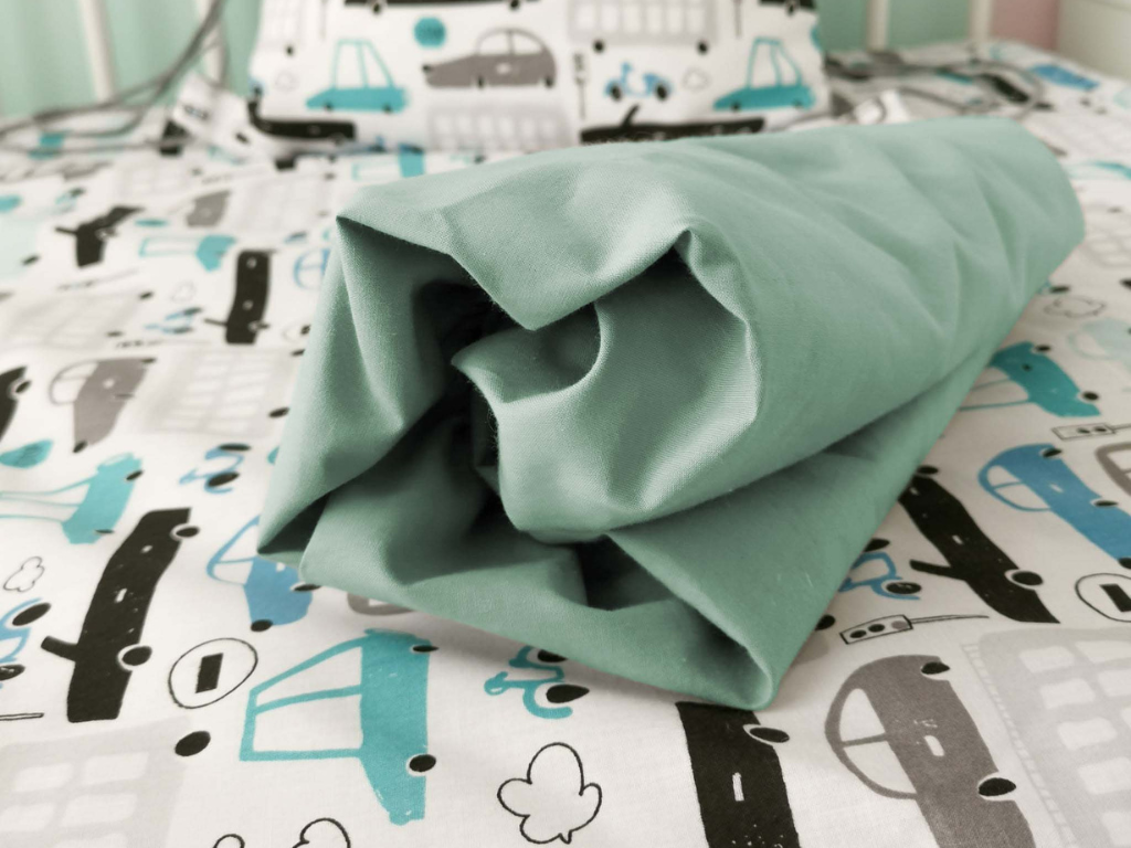 E-shop Jednolôžkové prestieradlo z bavlneného plátna 90x200 cm Zvoľte farbu: Zelená šalvia