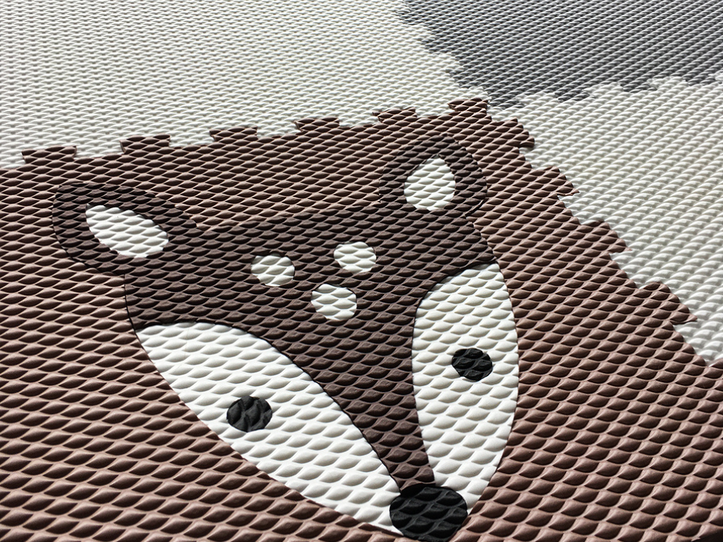 Hracie penové puzzle do detskej izby 16 dielov KOLÚŠIK
